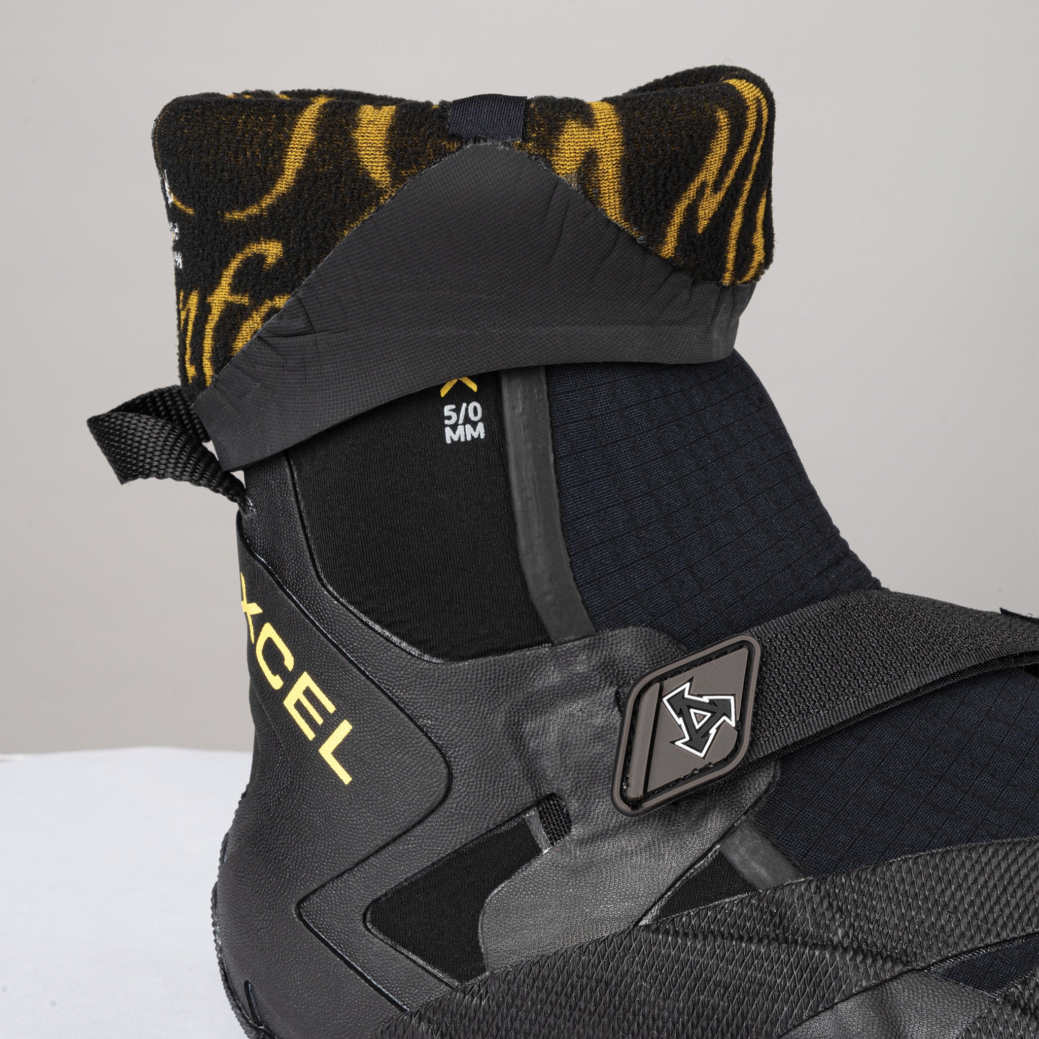 Xcel Drylock 7mm Booties - Round Toe