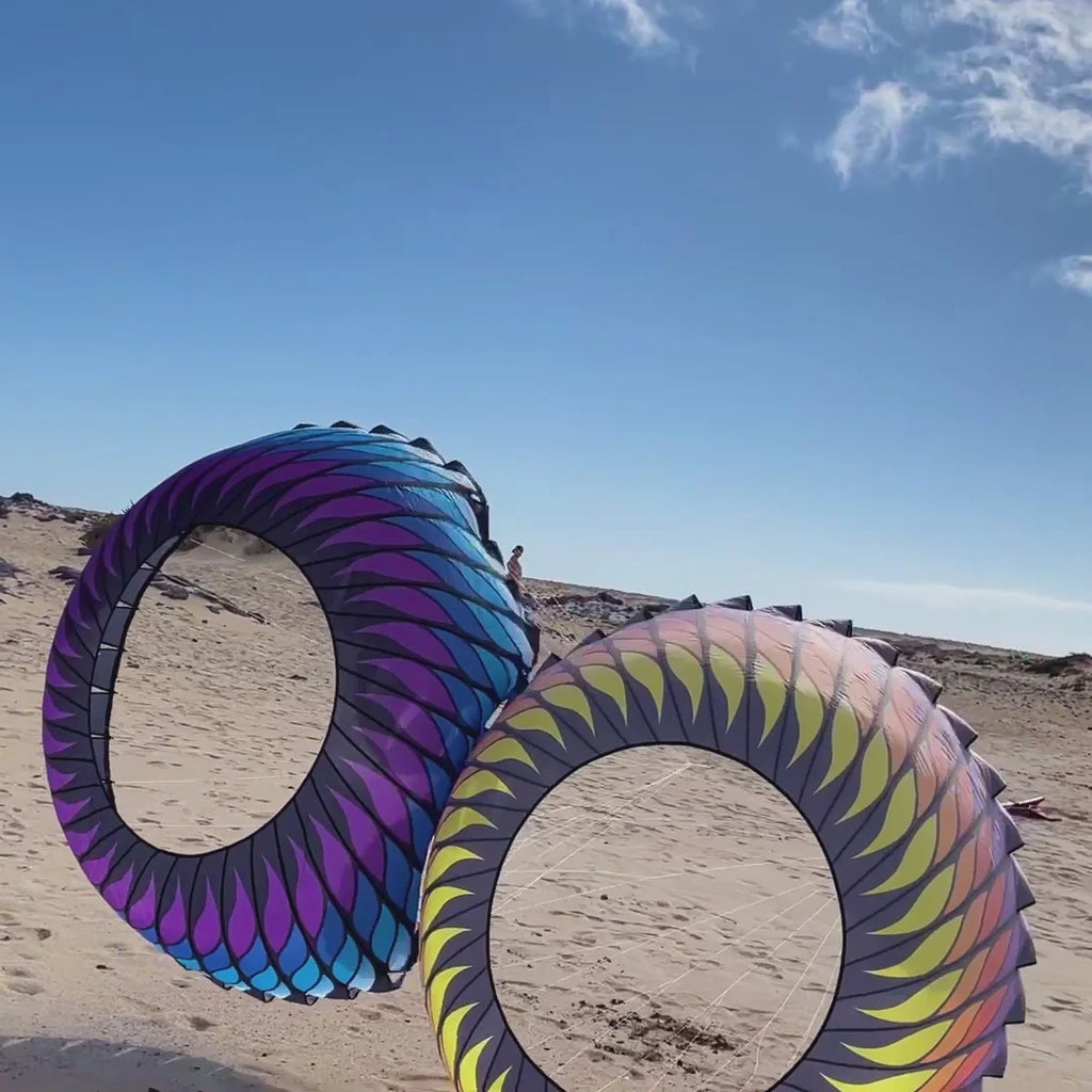 Brasington Spinning Bol Kite
