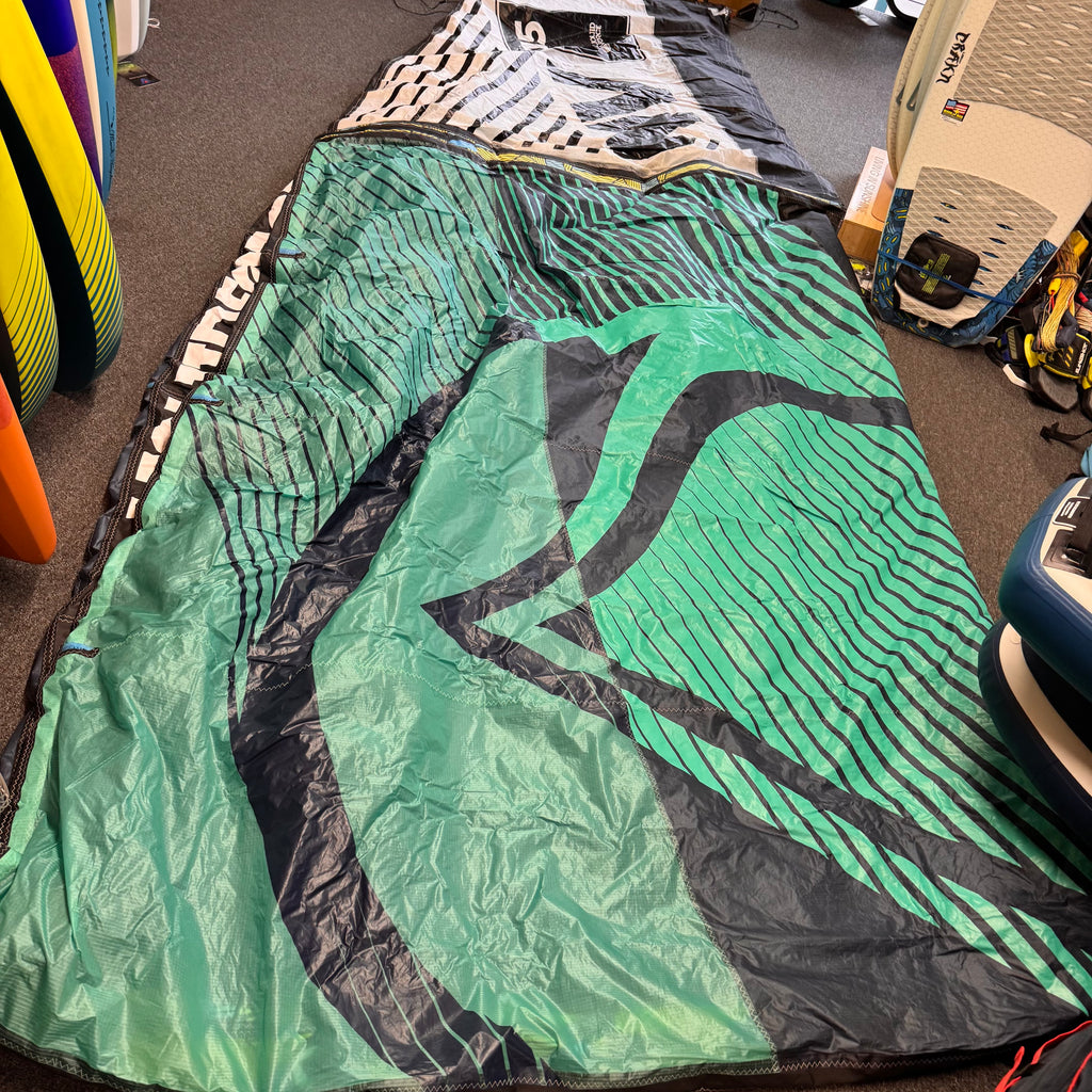 USED Liquid Force Envy 15m