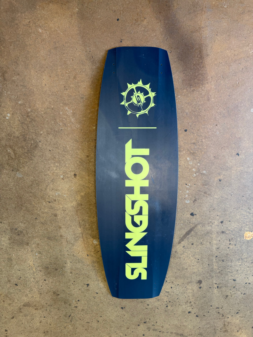 USED Slingshot Refraction w/ Bindings TwinTip