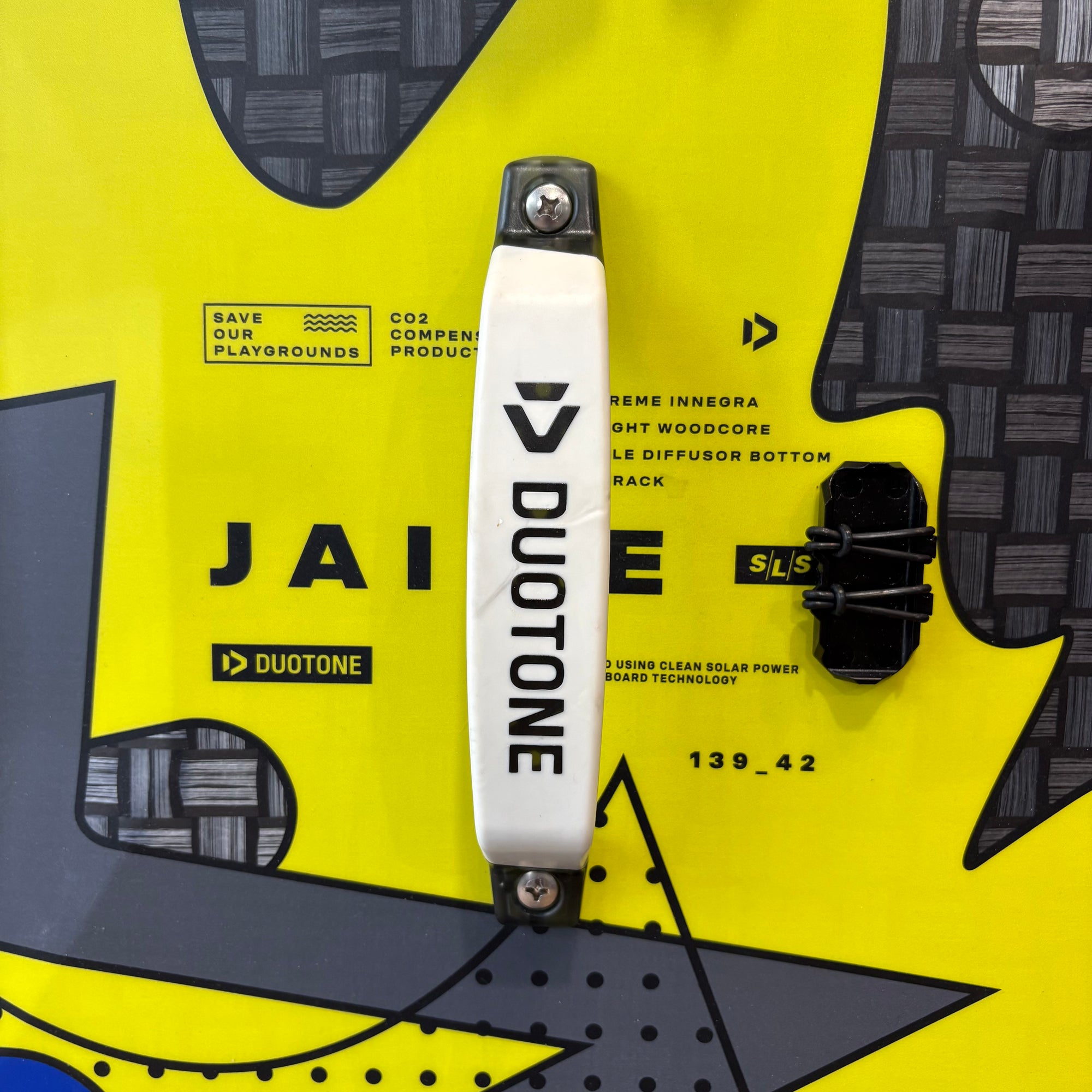 Used Duotone Jaime SLS 139x42 with Entity pads