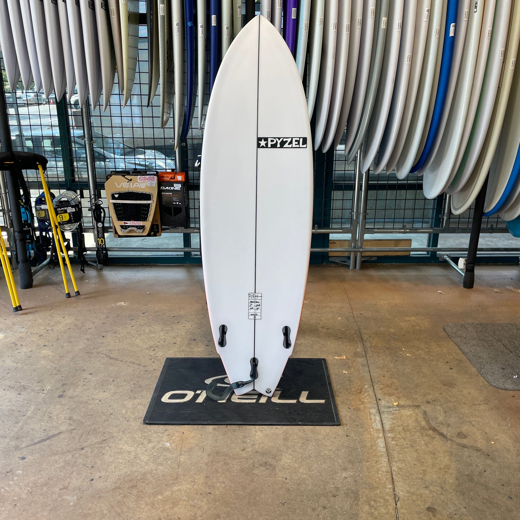 5'10" Pyzel Tiger Twin (Airbrush)