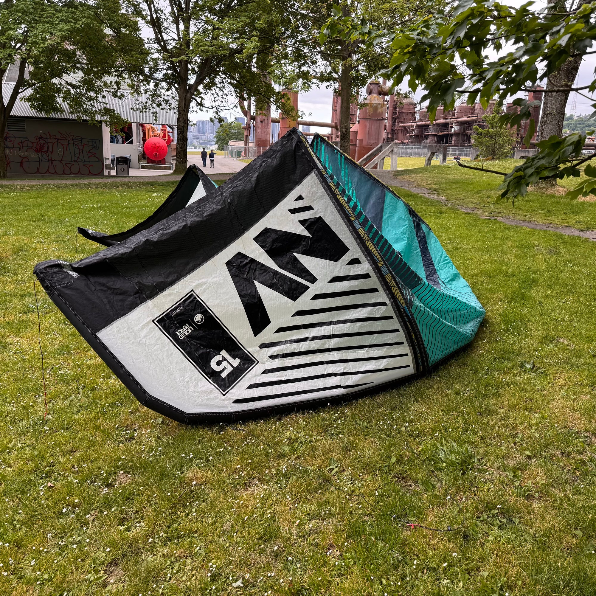 USED Liquid Force Envy 15m