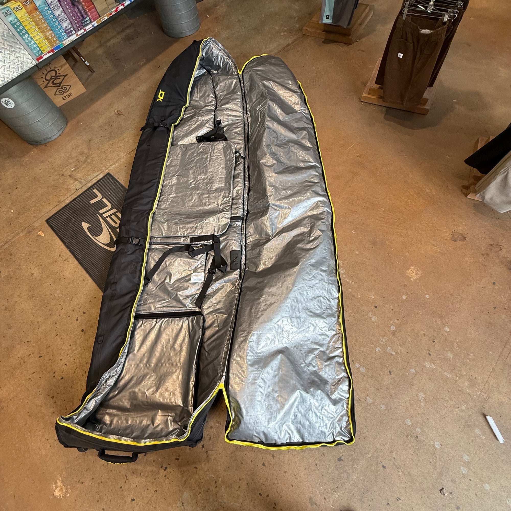 Used Dakine World Traveler Quad Roller Bag