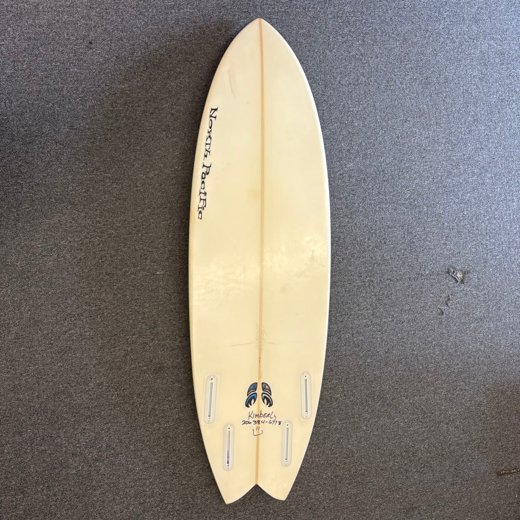 Kitesurfing Board | Twin Tip Kiteboards | Urban Surf