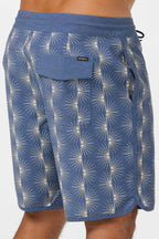 Cruzer Scallop 18" Boardshorts