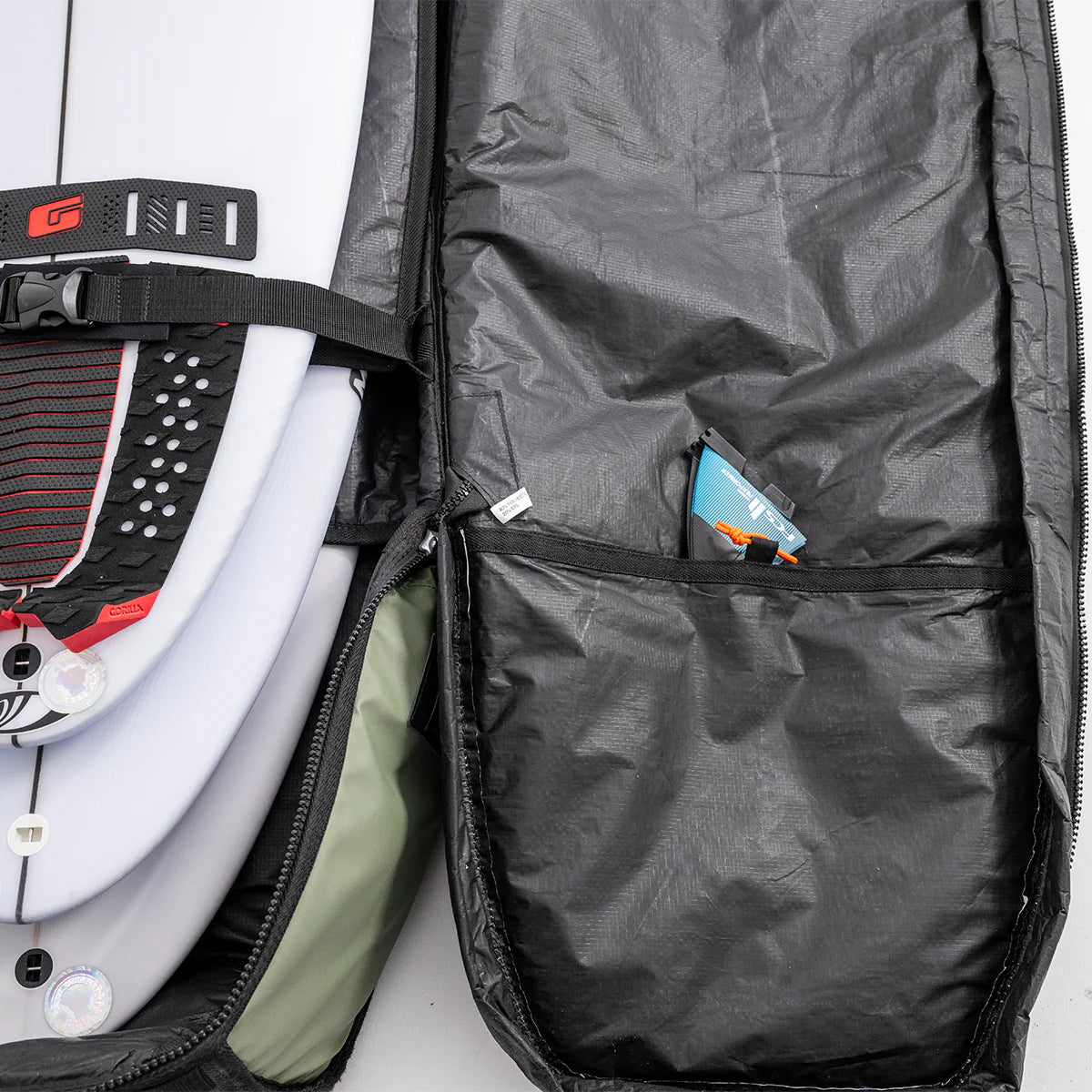 FCS Travel 2 Mid-Length Board Bag