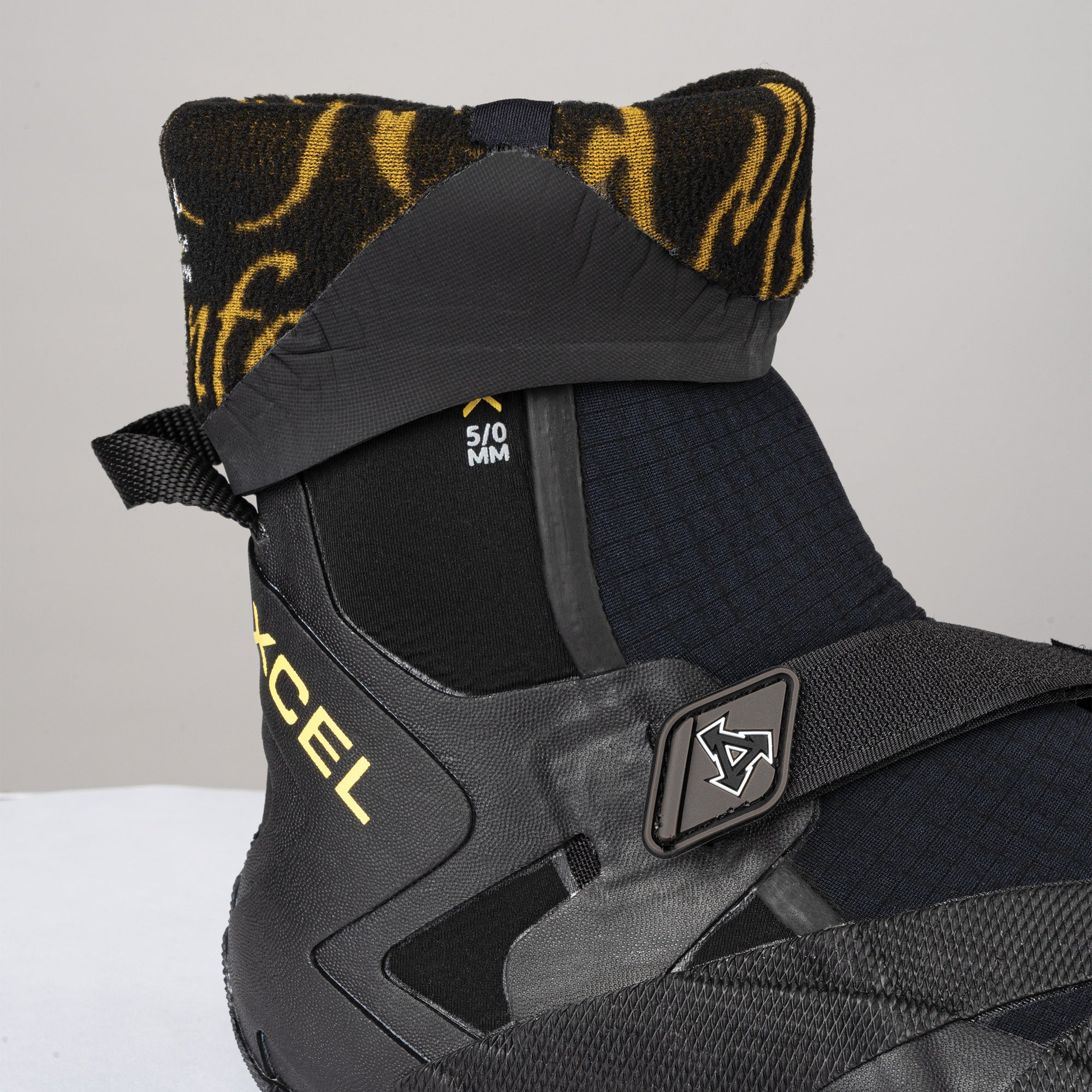 Xcel Drylock 7mm Booties - Round Toe