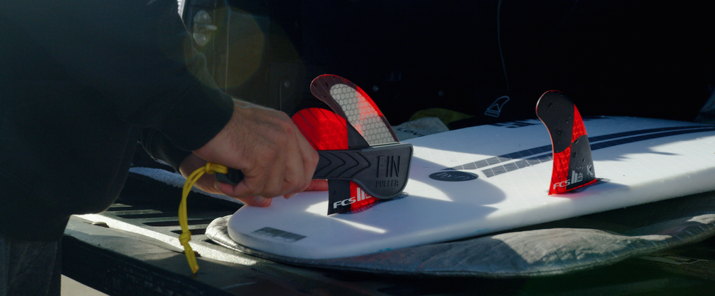 Creatures of Leisure Fin Puller - Urban Surf